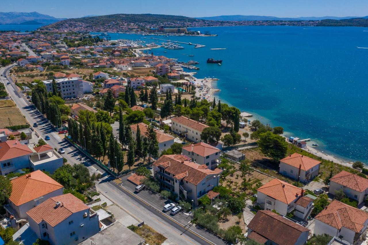 Mar Deluxe Apartments Трогир Экстерьер фото