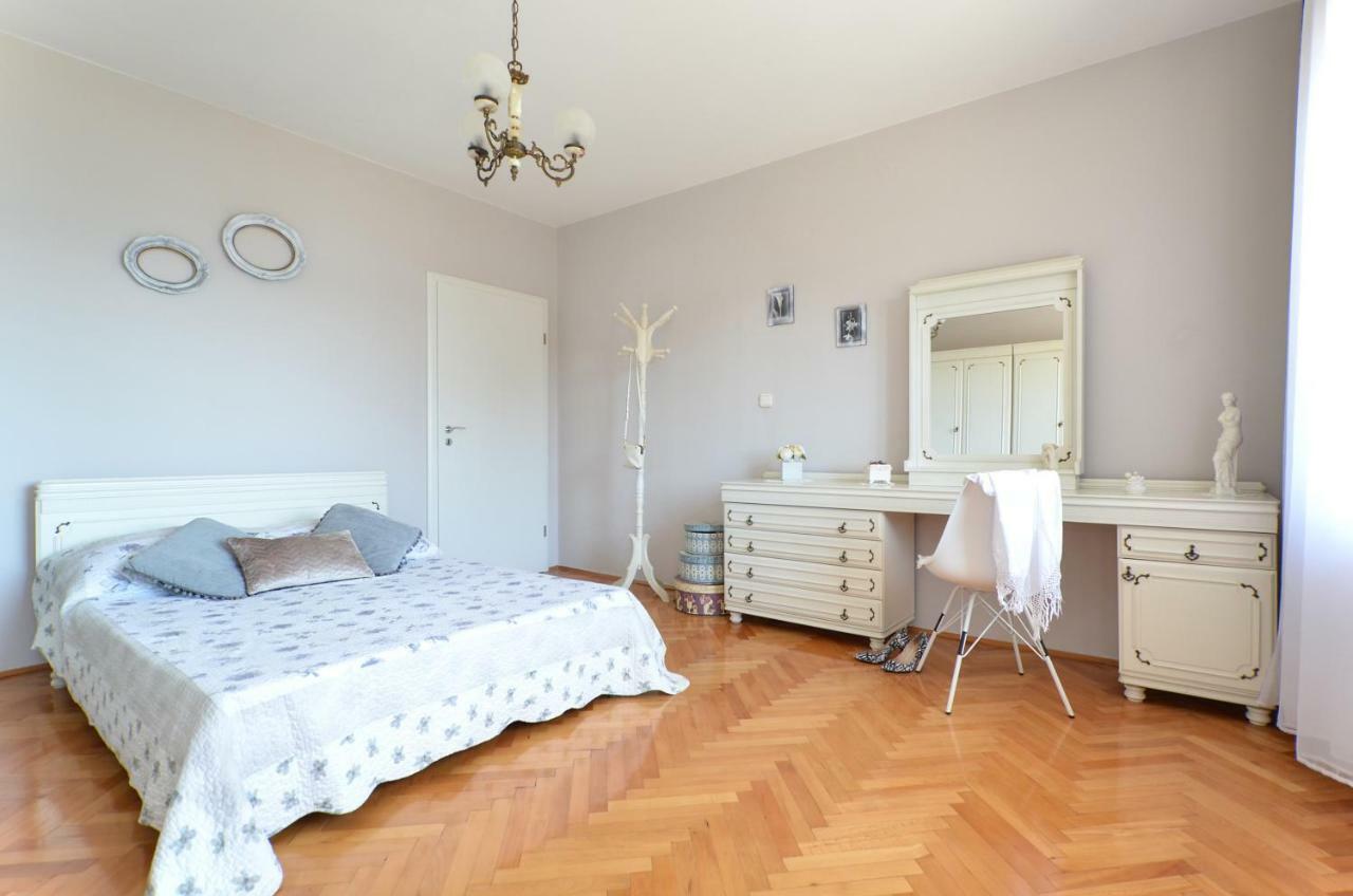 Mar Deluxe Apartments Трогир Экстерьер фото